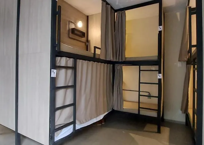 Dormitory Room Mixed