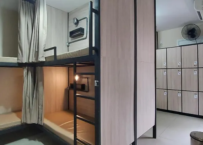 Dormitory Room Mixed